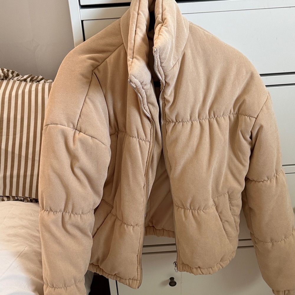 PrettyLittleThing Beige Puffer Jacket